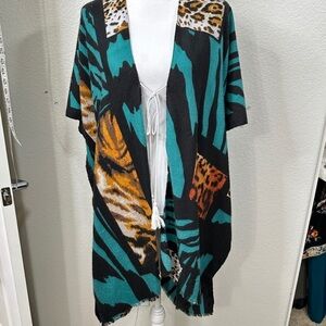 AvaMia Abstract Leopard Print Knit Cape Kimono Western Style Lightweight